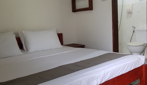 Habitación estándar con 1 cama doble o 2 individuales