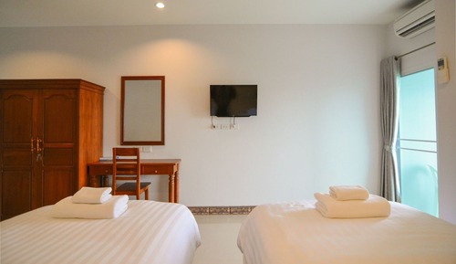 Habitación con 2 camas individuales