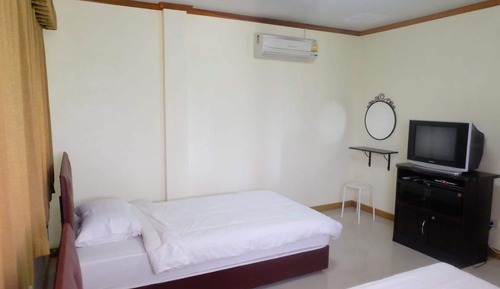 Habitación superior, 1 cama doble o 2 individuales, no fumadores