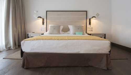Habitación estándar con 2 camas individuales (2 adults + 1 child)