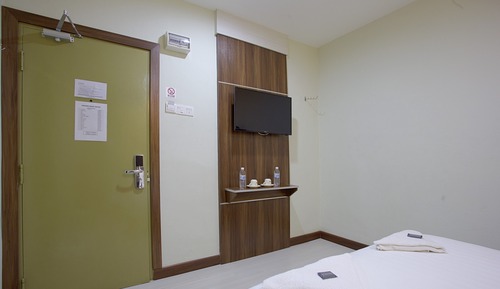 Habitación superior, sin ventanas