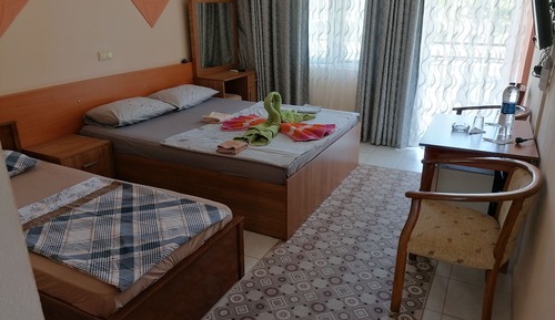 Habitación con 1 cama doble o 2 individuales
