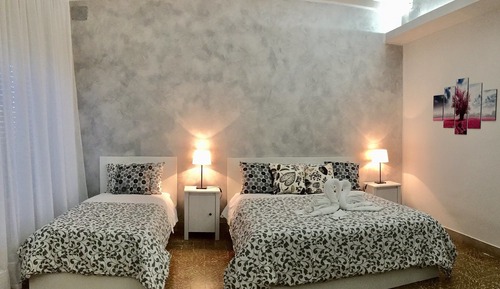 Habitación triple superior, vistas al mar