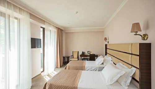 Habitación triple Confort, balcón