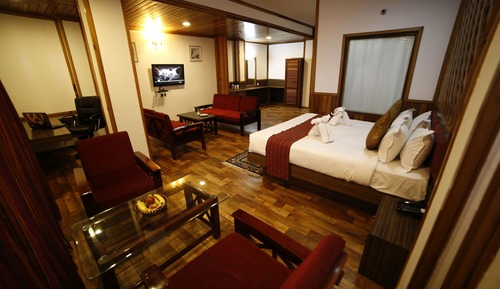 Suite estándar, 1 cama doble, vistas a la montaña