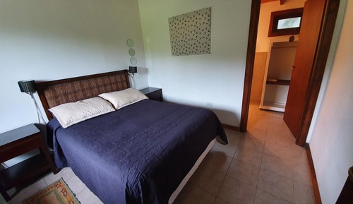 Cabaña, vistas al jardín