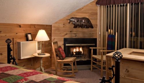 Cottage, Private Bathroom (Ellis River) (Only Kids Ages 12+ and only service animals Allowed)