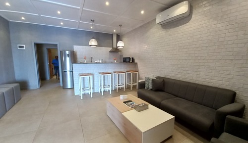 Habitación Deluxe doble, 1 cama de matrimonio grande, vistas a la piscina