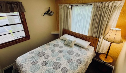 Habitación, 1 cama de matrimonio, frigorífico y microondas