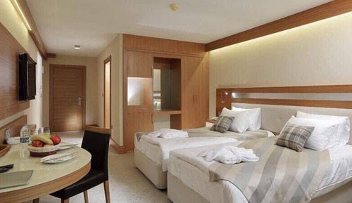 Habitación estándar con 1 cama doble o 2 individuales