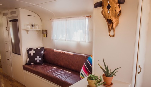 Habitación (Jazzy 33' 1950 Spartan Manor)