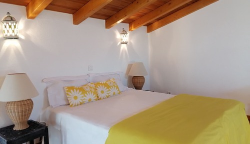 House, 2 Bedrooms