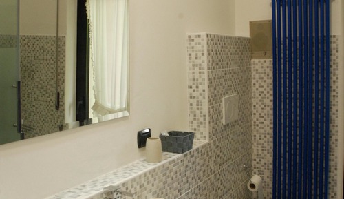 Habitación estándar con 2 camas individuales, 2 camas individuales, balcón