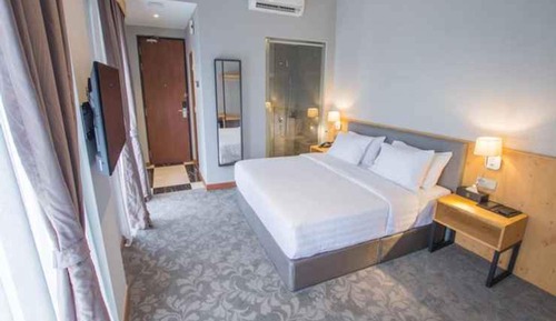 Habitación Deluxe doble, 1 cama de matrimonio grande, balcón