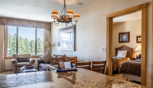 Apartamento, 2 habitaciones, vistas a la montaña (Juniper Springs Lodge #413)