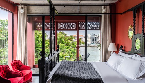 Riverside Suite