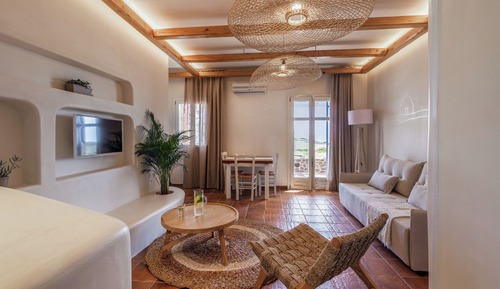 Estudio, vistas al mar