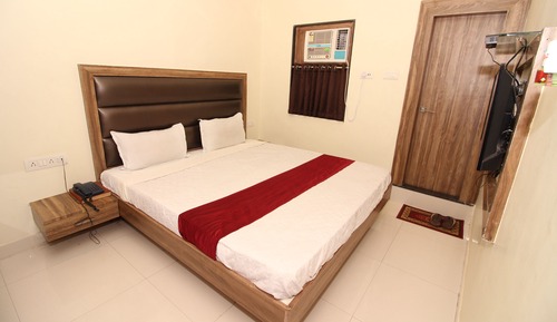Habitación Confort doble, 1 cama de matrimonio, baño privado