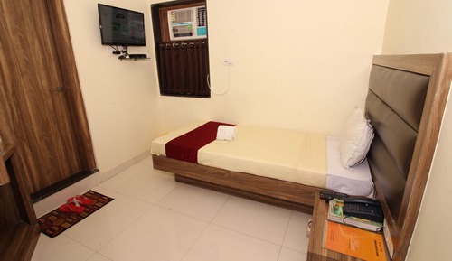 Habitación individual Confort, 1 cama individual, baño privado