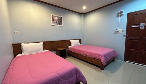 Habitación estándar con 1 cama doble o 2 individuales