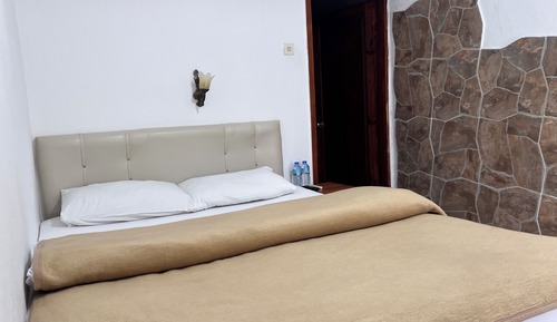 Habitación familiar con 1 cama doble o 2 individuales