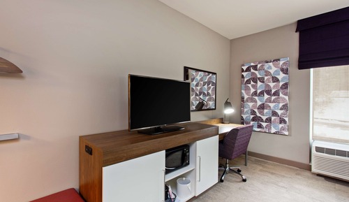 Habitación, 2 camas de matrimonio, accesible para personas con discapacidad (Hearing)
