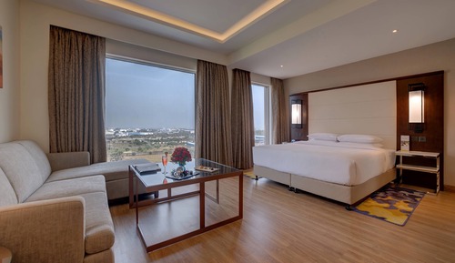 Suite estudio, 1 cama de matrimonio grande con sofá cama, no fumadores, junto a la piscina