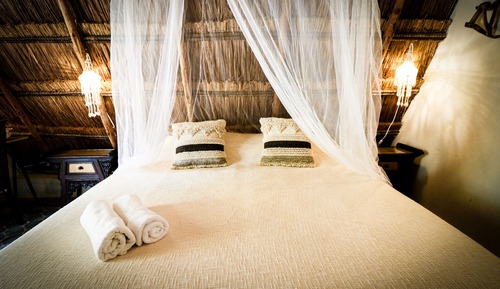 Cabaña de diseño, 1 cama de matrimonio grande