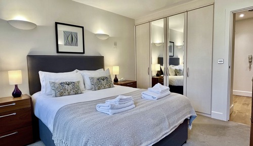 Apartamento ejecutivo, 1 habitación, baño privado