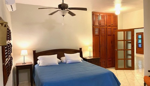 Hummingbird Suite