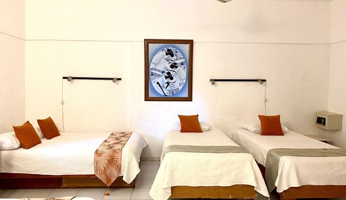XL Unit w/Fan, Sleeps 5 #15