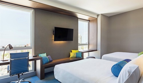 aloft, Habitación, 2 camas de matrimonio, no fumadores, vistas a la ciudad