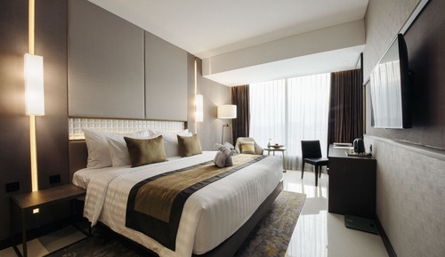 Deluxe King Room