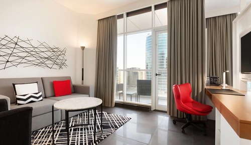 Tryp Premium Suite with Soluna Beach Club Access