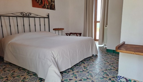 Habitación clásica con 1 cama doble o 2 individuales