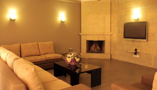 Dúplex, 4 habitaciones, cocina (Fhonecia)
