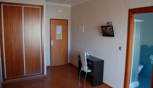 Habitación cama de matrimonio