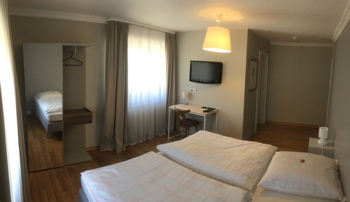 Habitación Confort con 1 cama doble o 2 individuales, 1 habitación, vistas al río