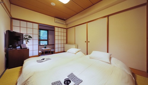 Habitación (Western-Japanese Room)