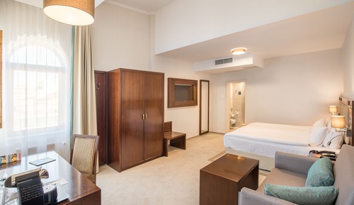 Grand Deluxe Room