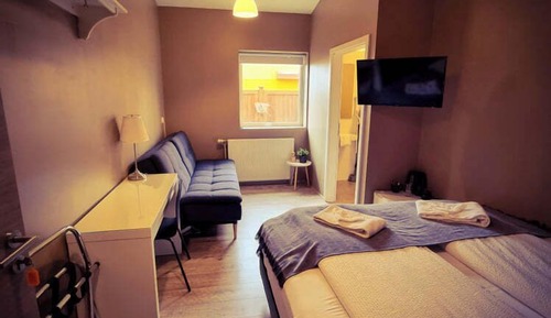 Habitación familiar doble, baño privado