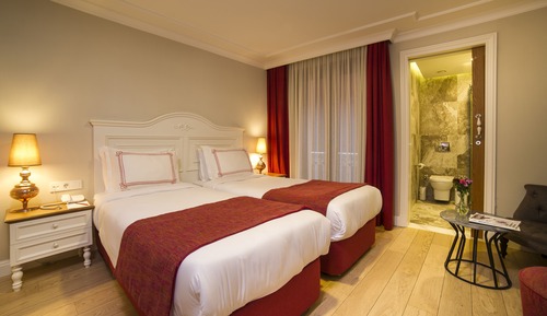 Habitación económica con 1 cama doble o 2 individuales