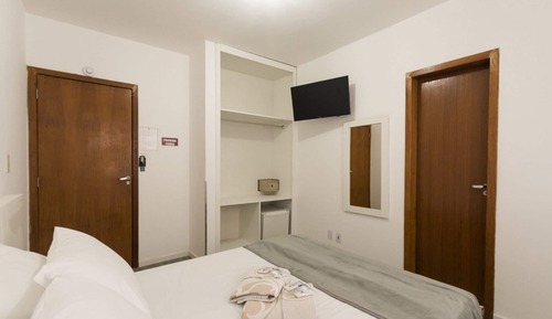 Habitación económica con 1 cama doble o 2 individuales