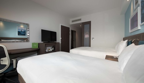 Habitación con 2 camas individuales