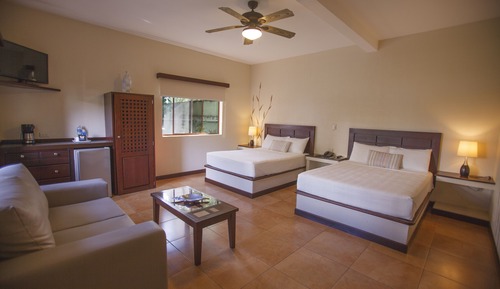Pool Front Full Size Bed