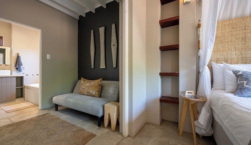 Ekhaya Suite 1