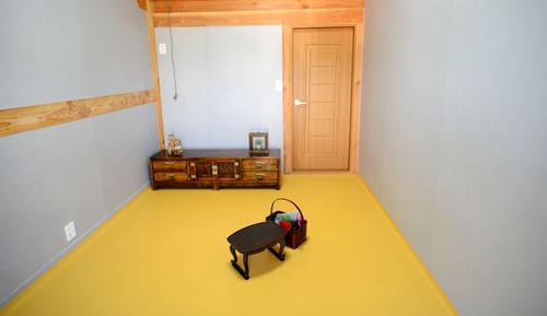 Habitación básica (Chrysanthemum)