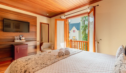Habitación Deluxe doble, 1 cama de matrimonio, bañera de hidromasaje