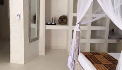 Deluxe Suite, 1 Double Bed, Pool View