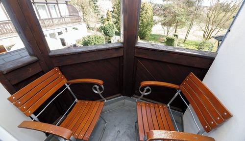 Habitación estándar doble, balcón, vistas al jardín (No:103-110, 112,113, 203-210)